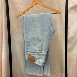 Levi's Classic Light Blue Straight Leg Jeans